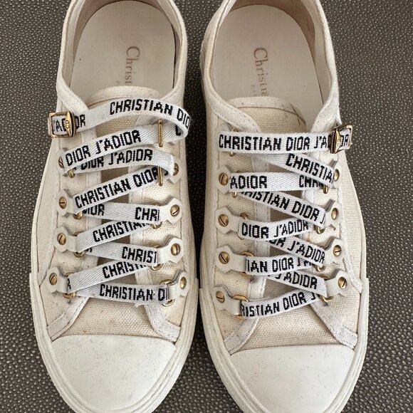 Dior Sneakers - Picture 1 of 3